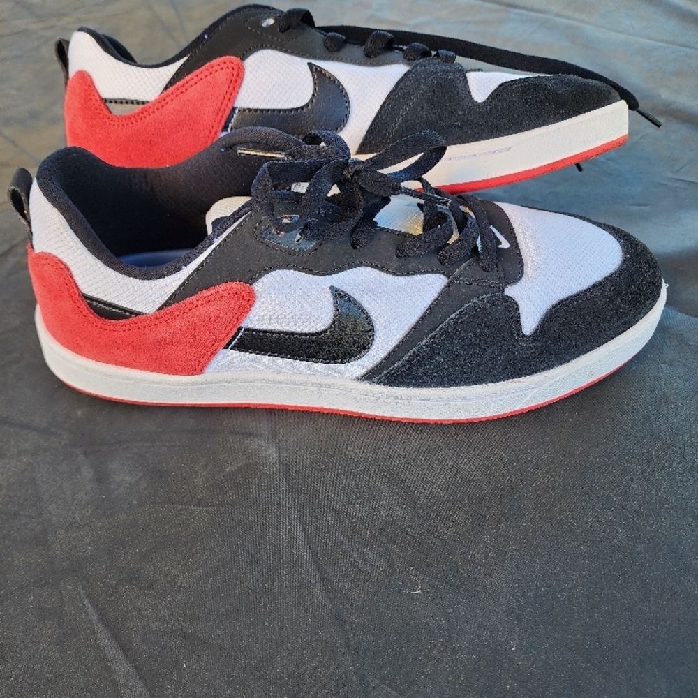 Nike Black and Red Sneakers